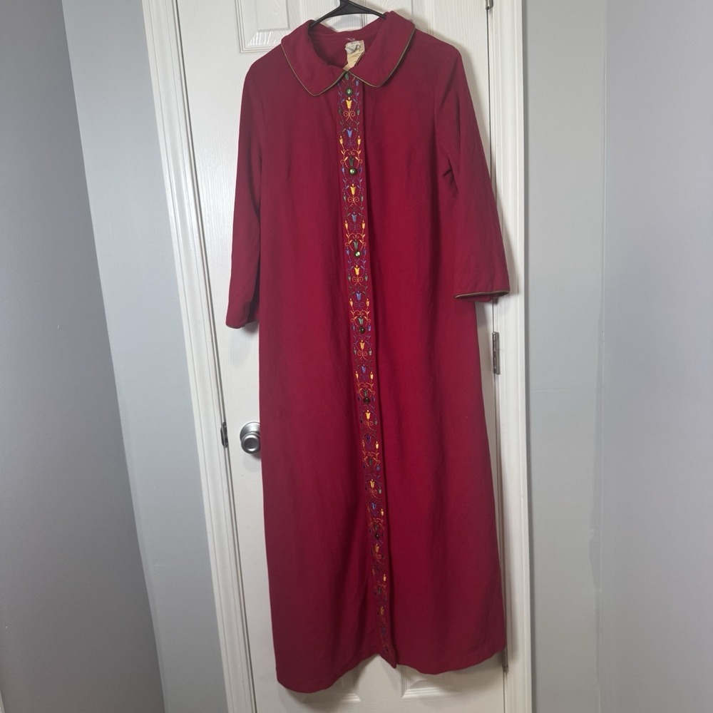 VTG Gaymode JCPenneys Women's Robe Pink Purple floral embroidery Boho Gown‎ 12 L